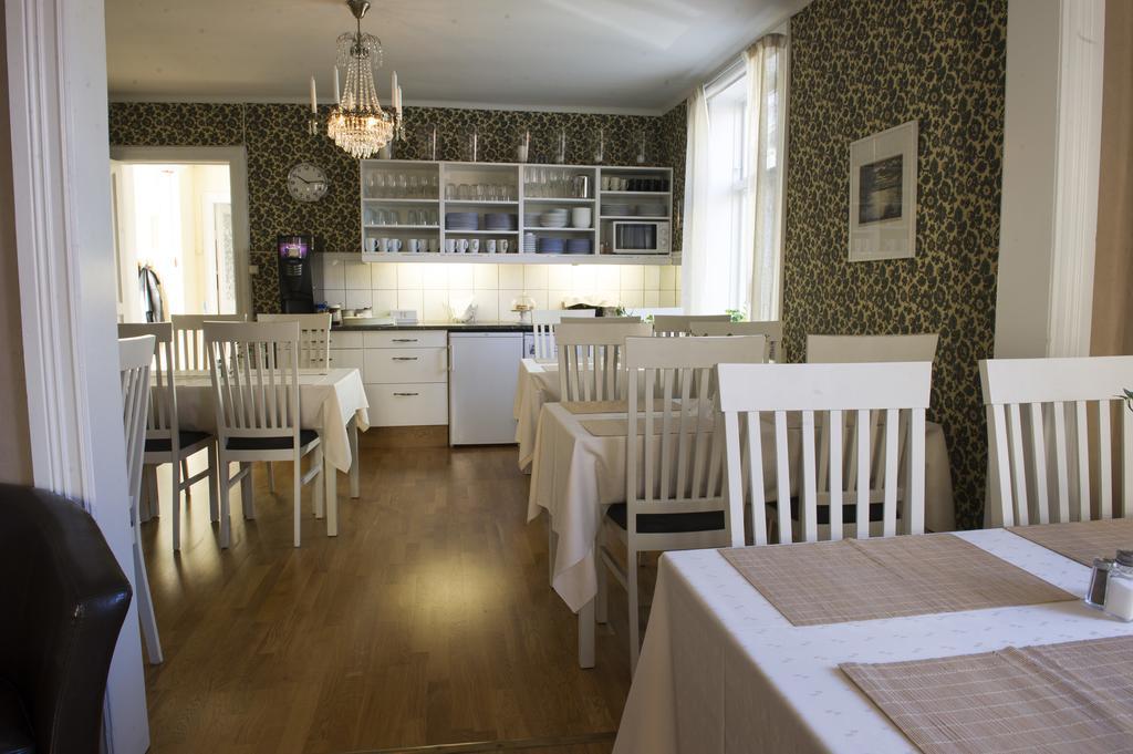 Lilla Hotellet I Nora エクステリア 写真