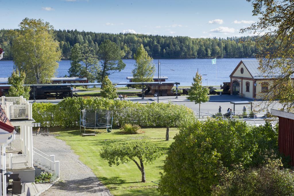 Lilla Hotellet I Nora エクステリア 写真